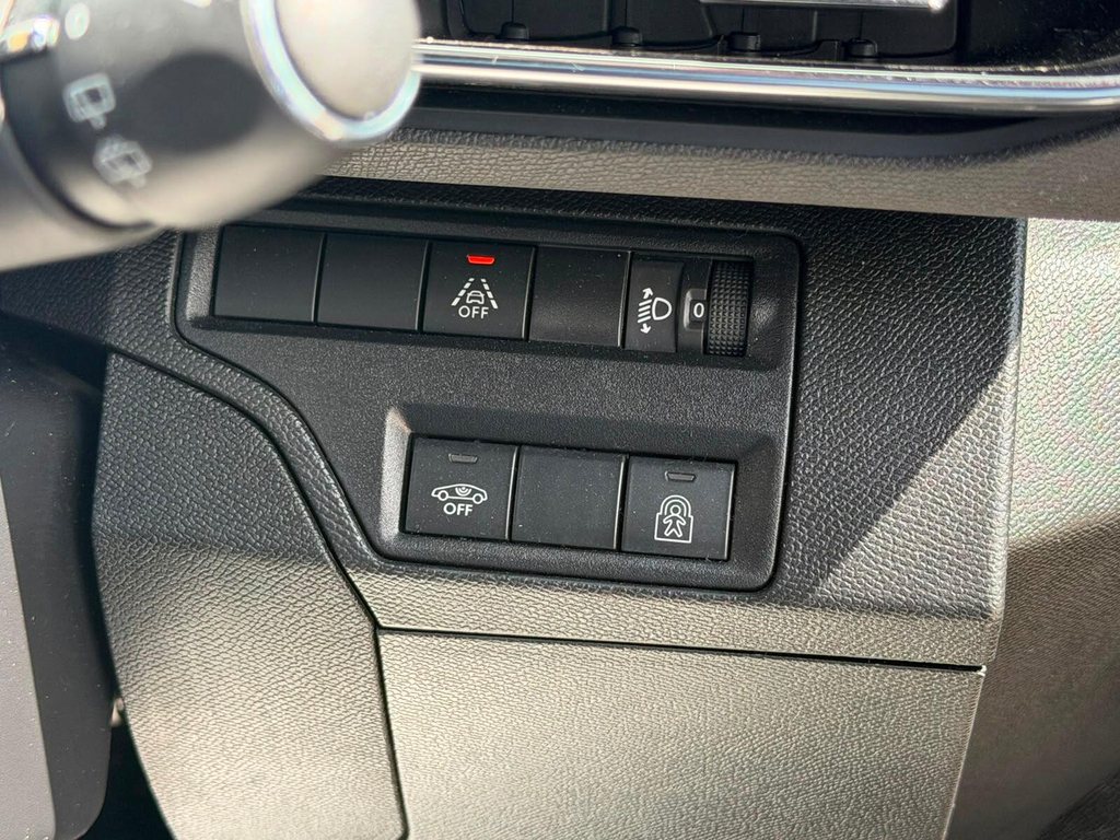 Peugeot 5008 1.2 Puretech Allure Eat8 White #25