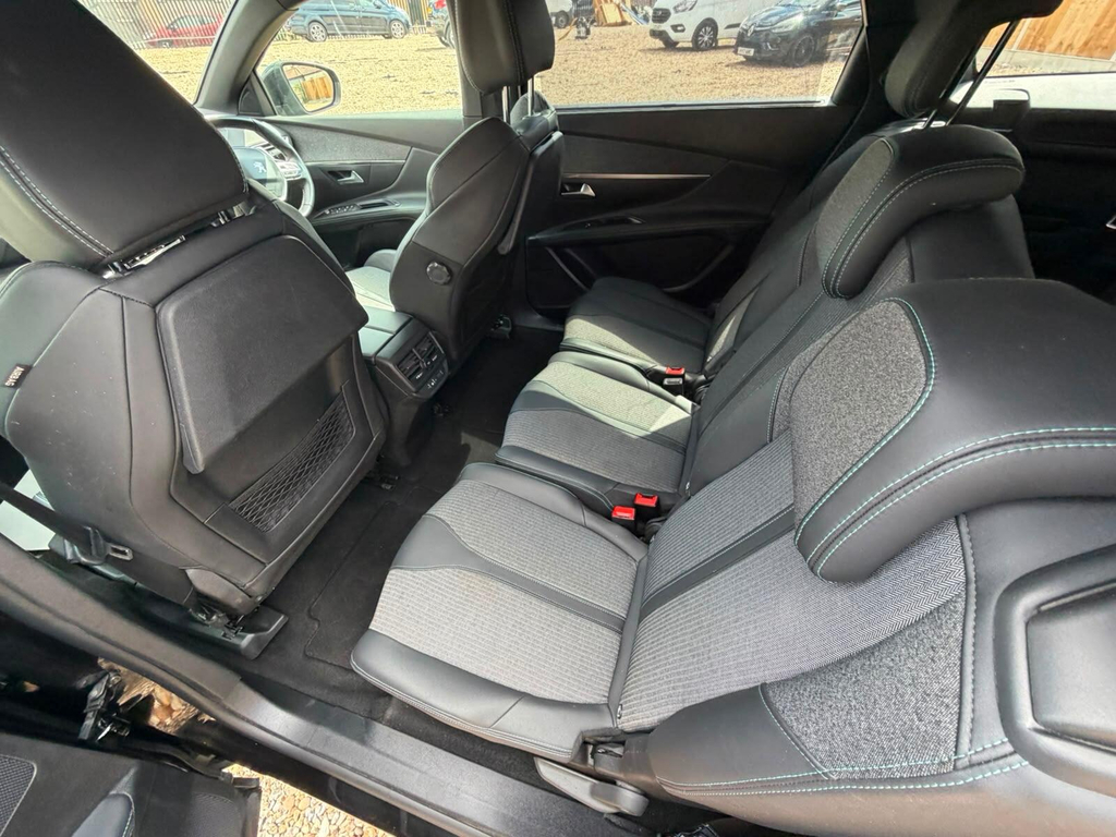 Peugeot 5008 1.2 Puretech Allure Eat8 White #19