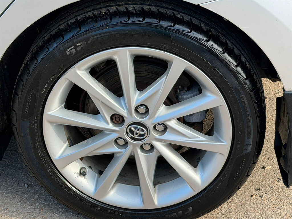 Toyota Prius+ 1.8 Vvt-h Excel Cvt Euro 6 Ss White #37