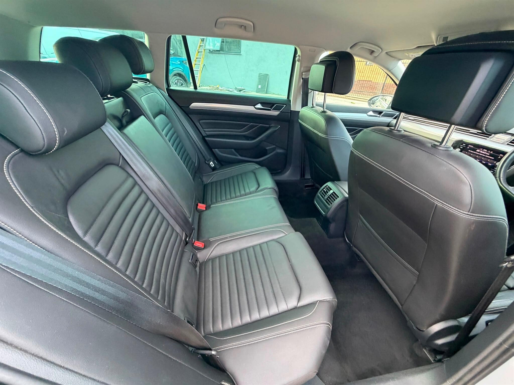 Volkswagen Passat 1.4 Tsi 13Kwh Gte Estate Plug-in Hybrid Grey #24