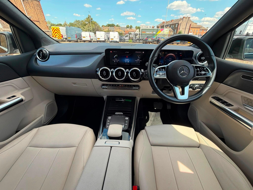 Mercedes-Benz B Class 1.3 B180 Sport Executive Edition 7G-dct Euro 6 S WN22VOF #3