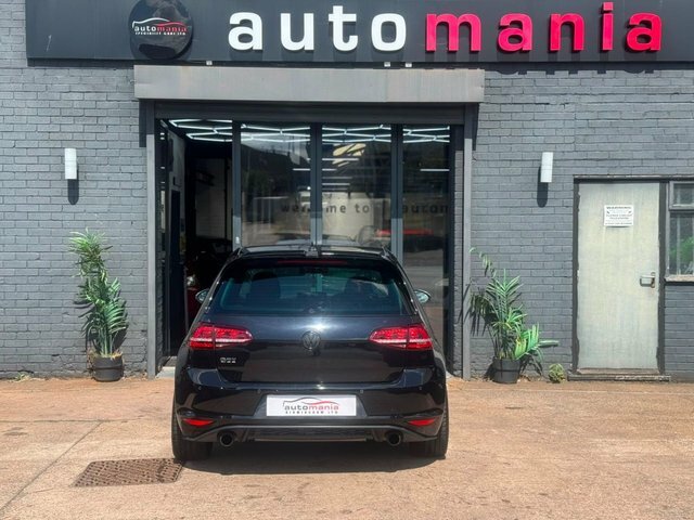 Volkswagen Golf Tsi Bluemotion Tech Gti Black #2