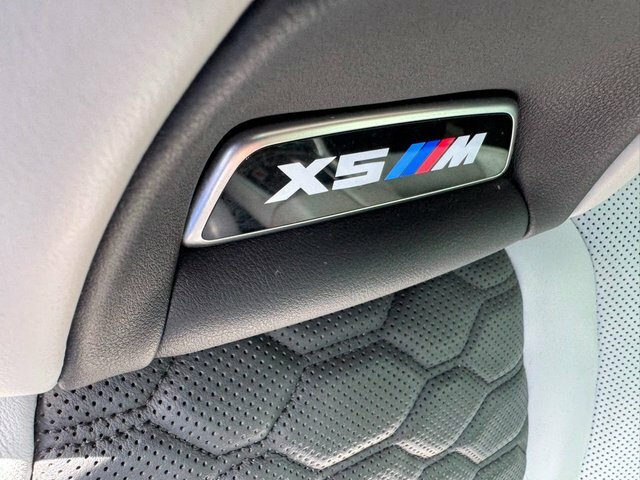 BMW X5 M M Sport Black #23