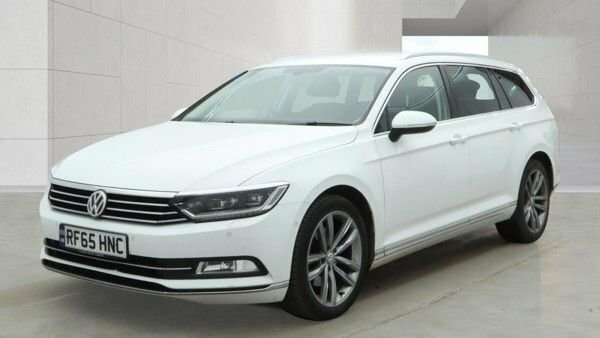 Volkswagen Passat Tdi Bluemotion Tech Gt White #2