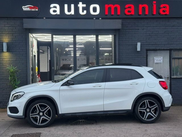 Mercedes-Benz GLA Class Gla220d Amg Line Premium Black #5