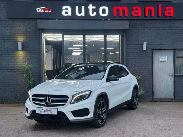 Mercedes-Benz GLA Class Gla220d Amg Line Premium Black #3