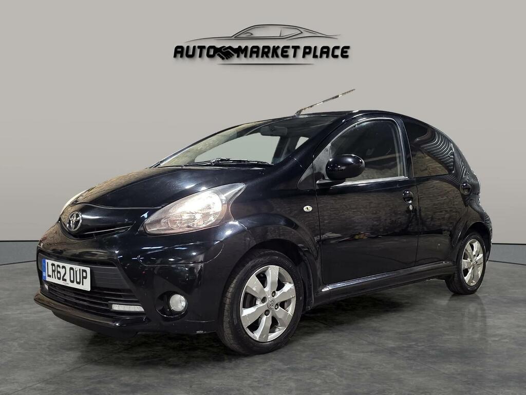 Toyota Aygo Fire Black #3