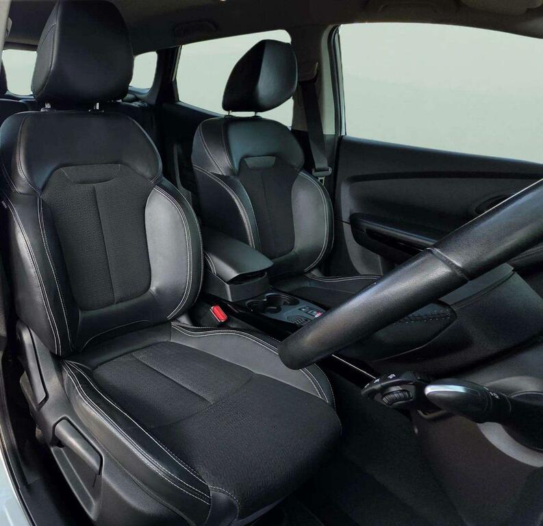 Renault Kadjar 1.5 Dci Signature Nav - Suv 5 Seats Red #15