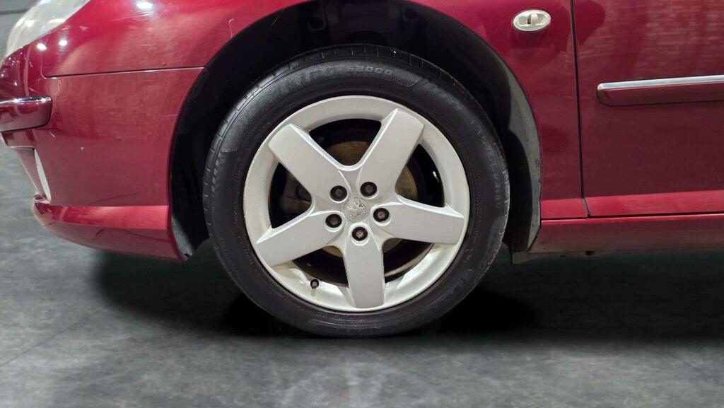 Peugeot 407 SW 2L Se Black #25