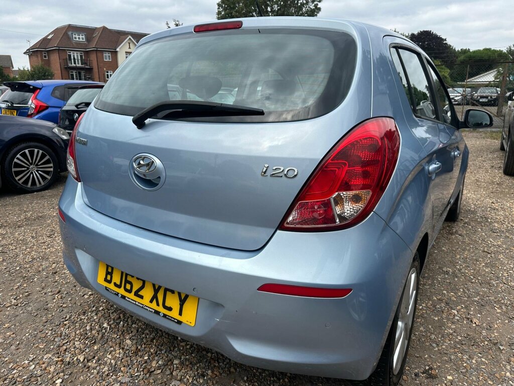 Hyundai I20 1.2 Classic Euro 5 Silver #17