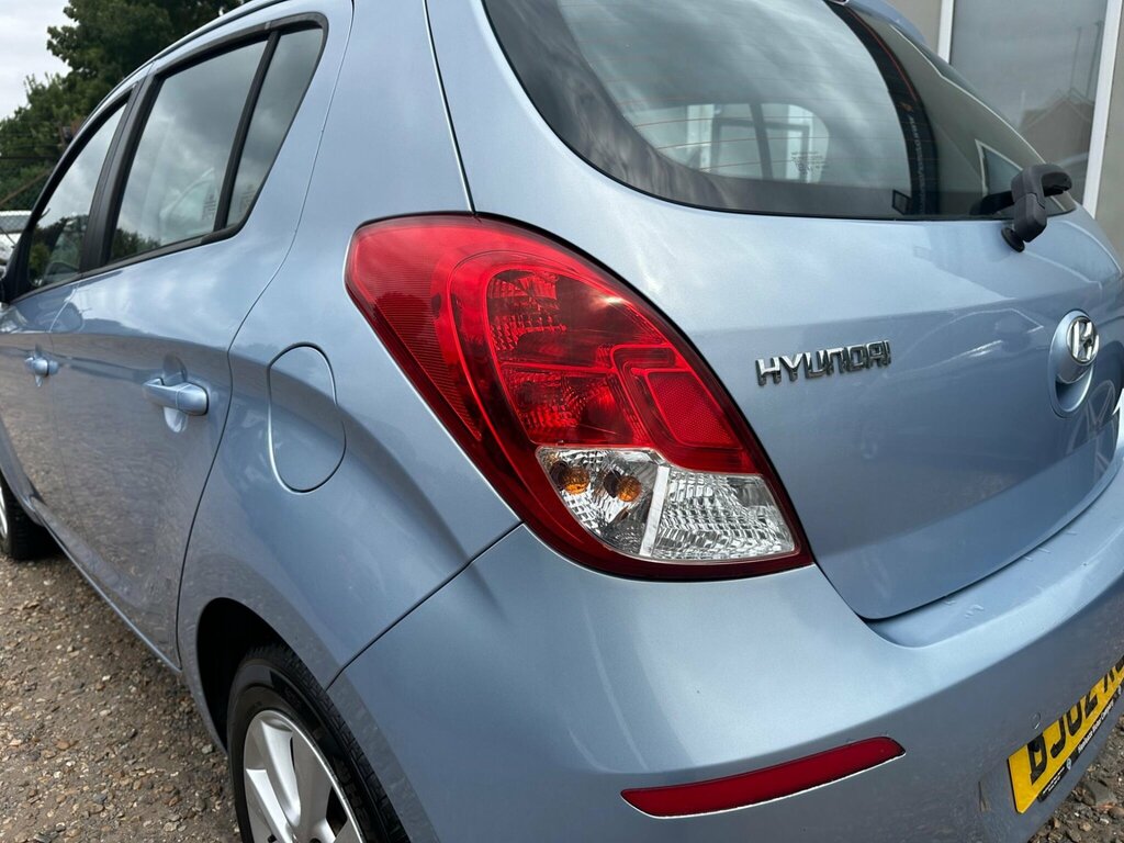 Hyundai I20 1.2 Classic Euro 5 Silver #47