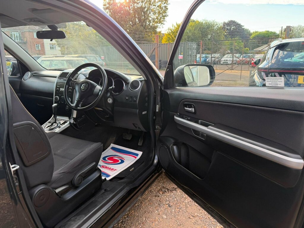 Suzuki Grand Vitara Grand Vitara Sz4 Beige #51