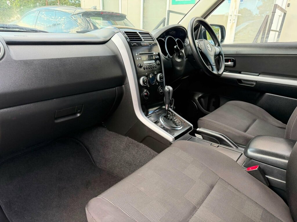 Suzuki Grand Vitara Grand Vitara Sz4 Beige #30