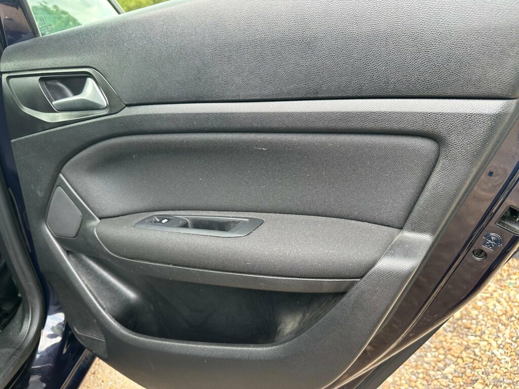 Peugeot 308 2016 1.6 Bluehdi Allure Estate E Grey #46