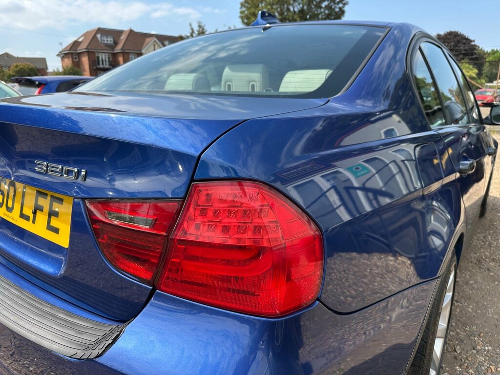BMW 3 Series Saloon 2.0 320I M Sport Business Edition Euro 5 Blue #40