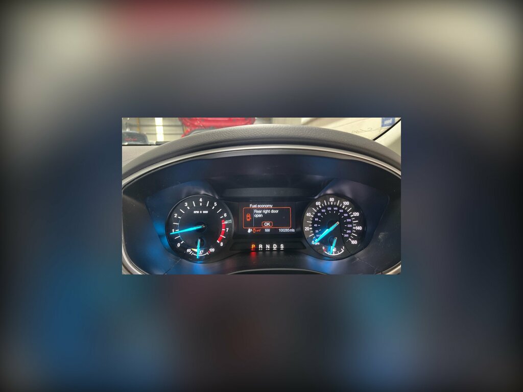 Ford Mondeo 1.5T Ecoboost Zetec Hatchback Euro Red #4