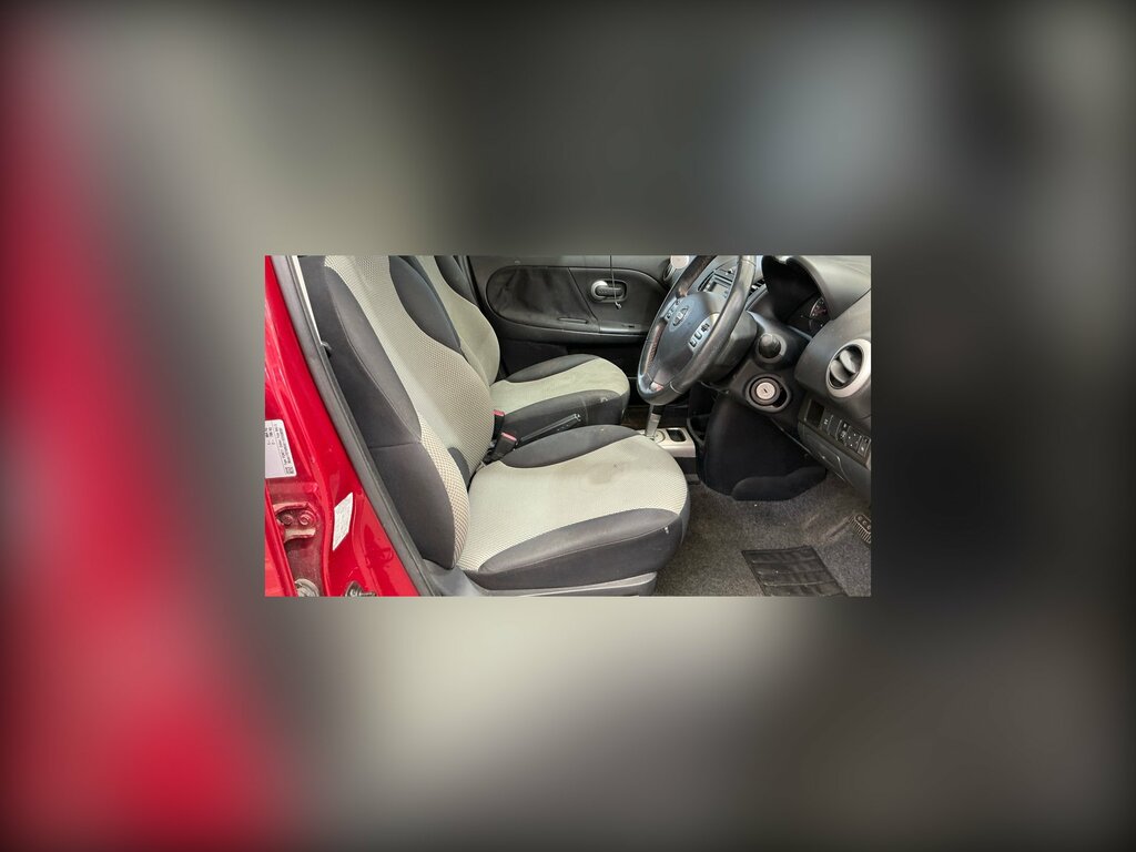 Nissan Note 1.6 16V N-tec Hatchback Euro 5 11 Red