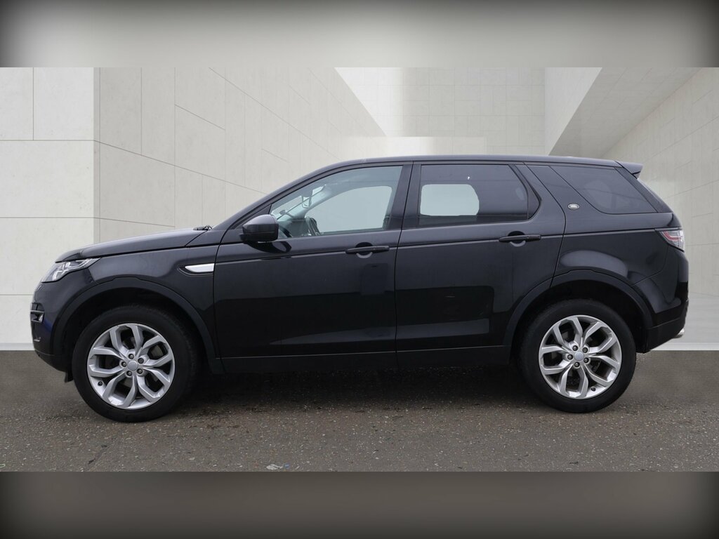Land Rover Discovery Sport Hse White #9