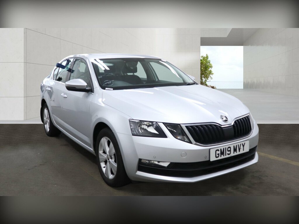Skoda Octavia 1.0 Tsi Gpf Se Technology Hatchback Dsg Silver