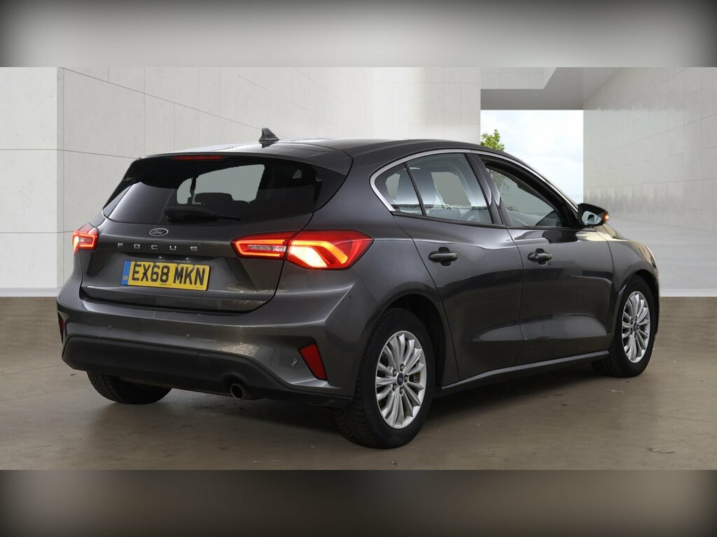 Ford Focus 1.0T Ecoboost Titanium Hatchback E Grey #6