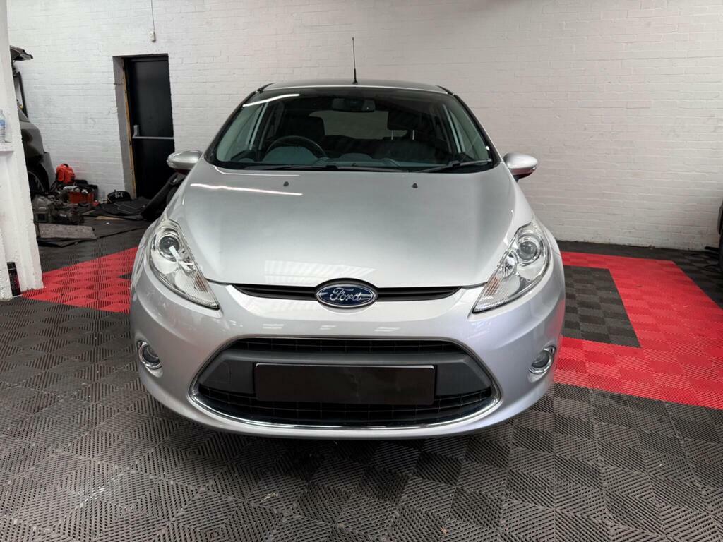 Ford Fiesta 1.4L Zetec Tdci Hatchback Euro 5 White #2
