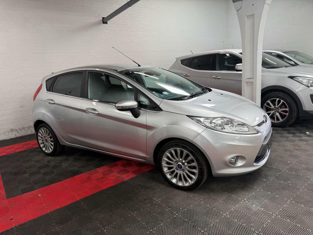 Ford Fiesta 1.4L Zetec Tdci Hatchback Euro 5 White #4