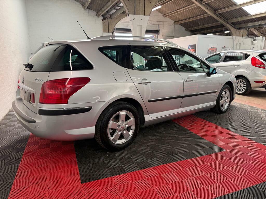 Peugeot 407 SW 1.6 Hdi Se Silver #5