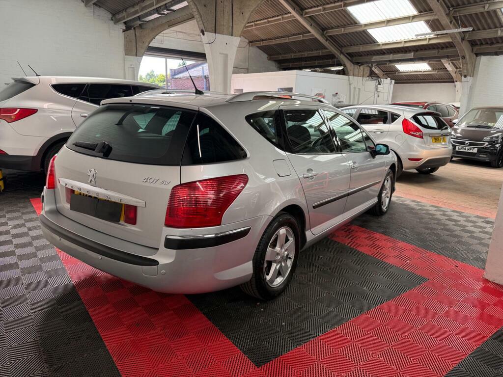 Peugeot 407 SW 1.6 Hdi Se Silver #6