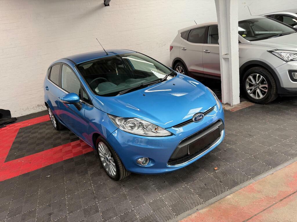 Ford Fiesta 1.4 Titanium Blue