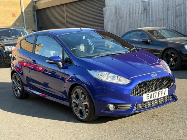 Ford Fiesta 1.6T Ecoboost St-3 Euro 6 Blue #3