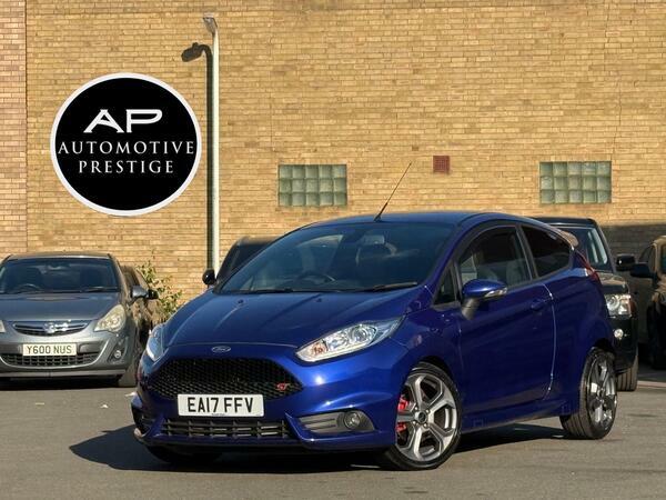 Ford Fiesta 1.6T Ecoboost St-3 Euro 6 Blue