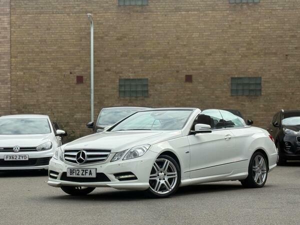 Mercedes-Benz E Class 1.8 E200 Blueefficiency Sport Cabriolet G-tronic 