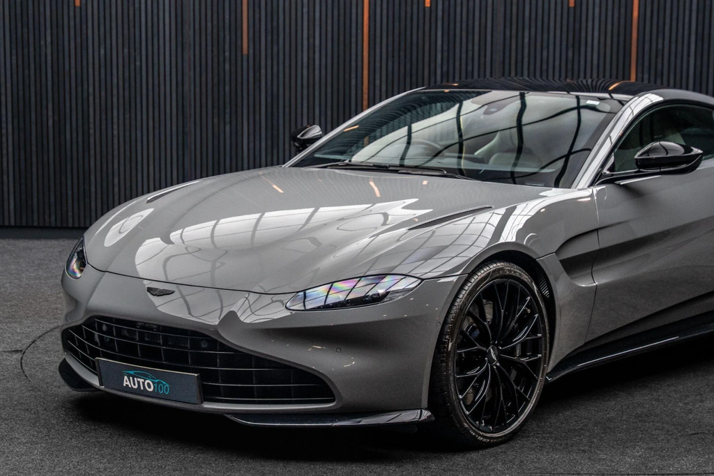 Aston Martin Vantage 4.0 V8 F1 Edition Euro 6 Green #15
