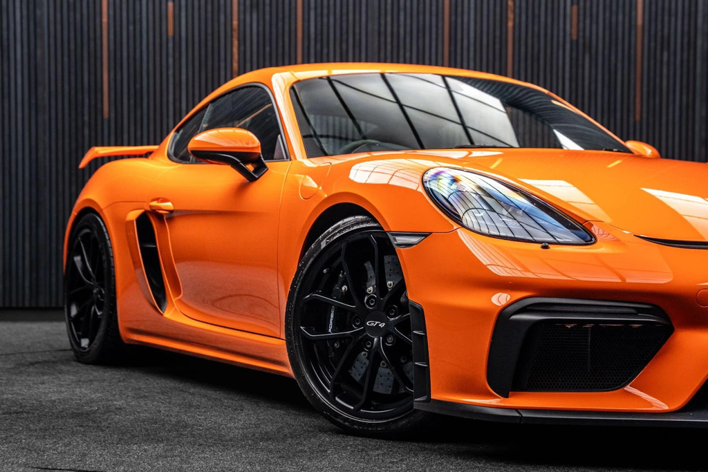 Porsche 718 Cayman Cayman Gt4 Rs S-a 2023 Silver #20
