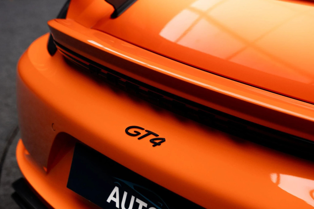 Porsche 718 Cayman Cayman Gt4 Rs S-a 2023 Silver #24