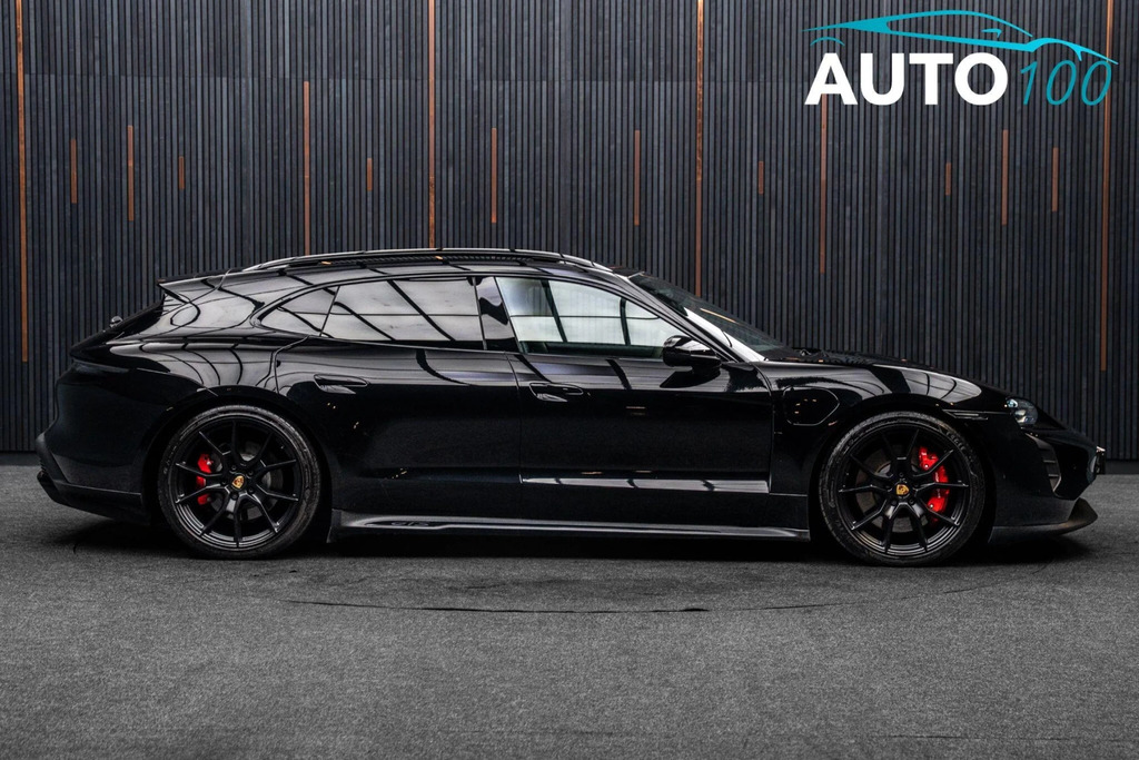 Porsche Taycan Performance Plus 93.4Kwh Gts Sport Turismo 4W Black #4