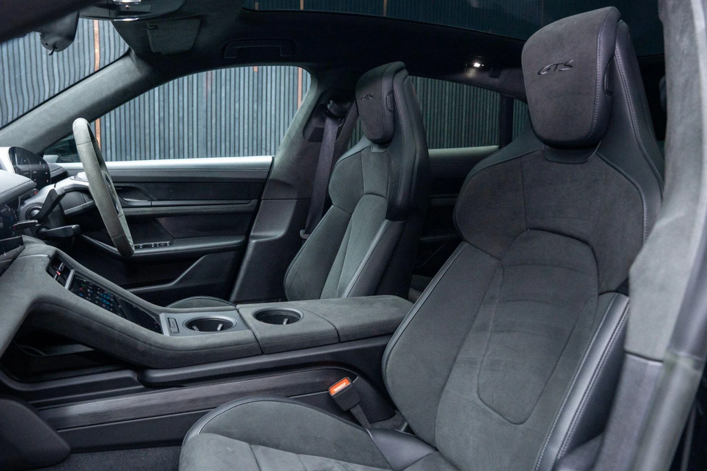 Porsche Taycan 420Kw 4S 93Kwh Grey #34