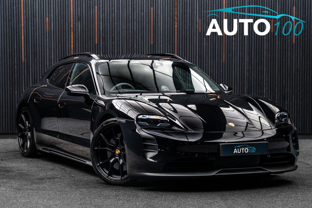 Porsche Taycan Performance Plus 93.4Kwh Gts Sport Turismo 4W Black