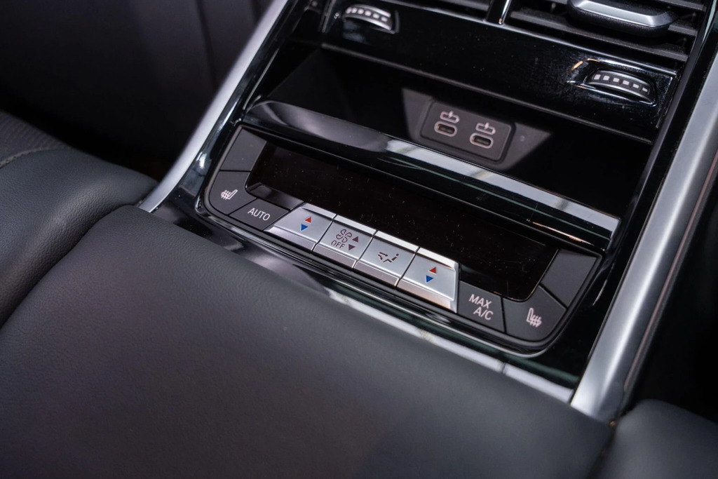 BMW 8 Series Gran Coupe 840I Coupe Black #42