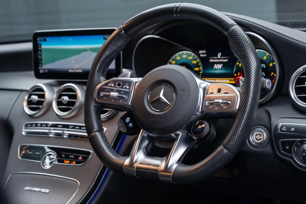 Mercedes-Benz C Class 2.0 C300d Amg Line Premium Cabriolet Red #45