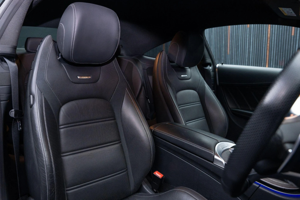 Mercedes-Benz C Class 4.0 C63 V8 Biturbo Amg Spds Mct Euro 6 Ss Black #2