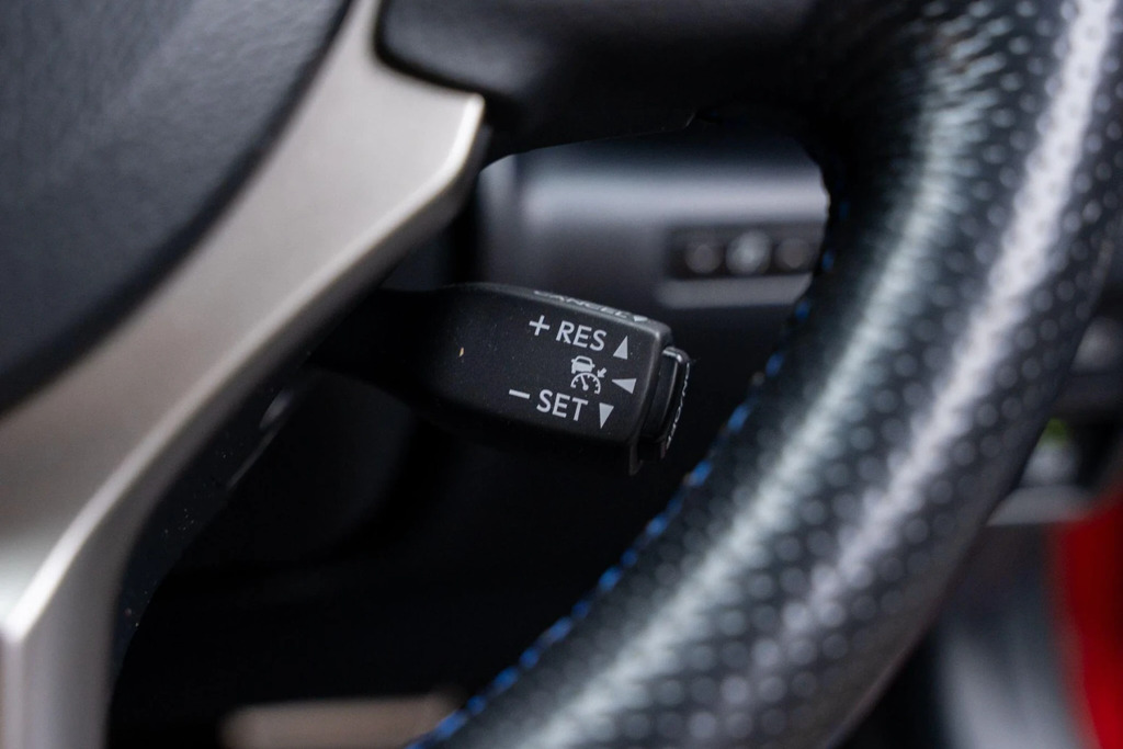 Lexus RC Rc 300H F Sport Cvt Blue #32