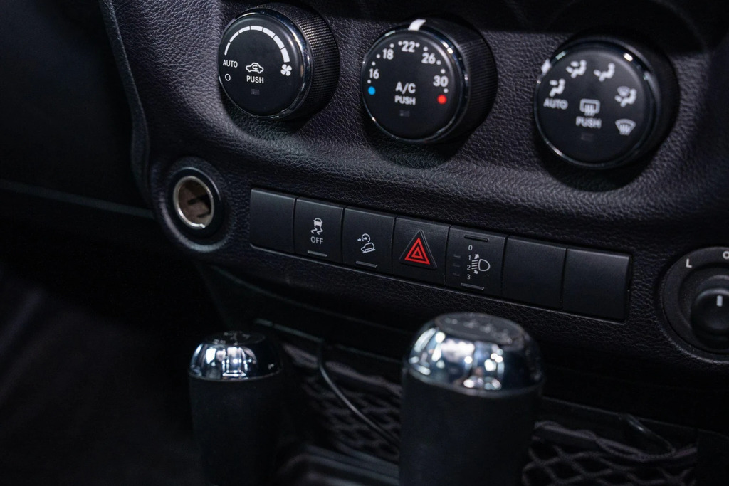 Jeep Wrangler 2.8 Crd Black Edition II 4Wd Euro 5 Black #28