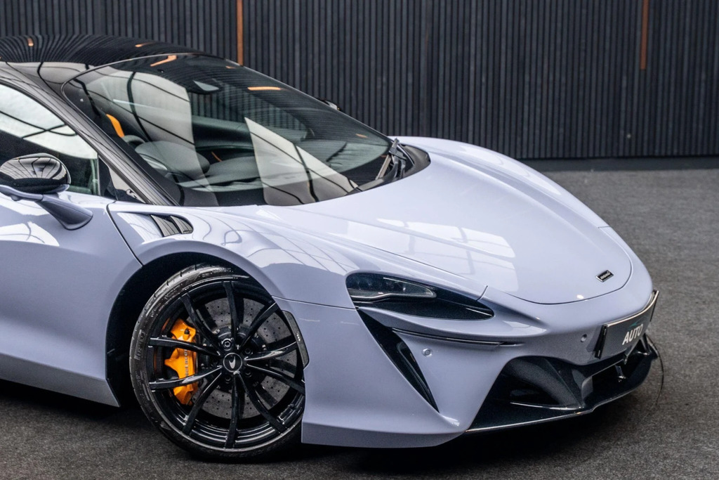 McLaren Artura V6 Phev Dct Silver #19