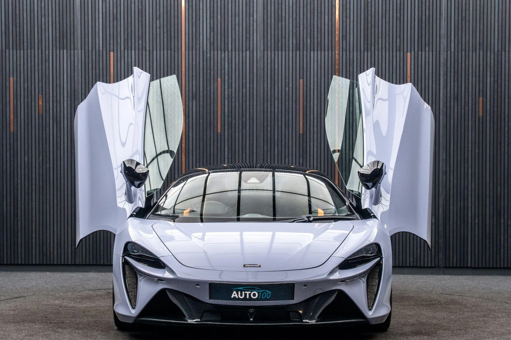 McLaren Artura V6 Phev Dct Silver #13