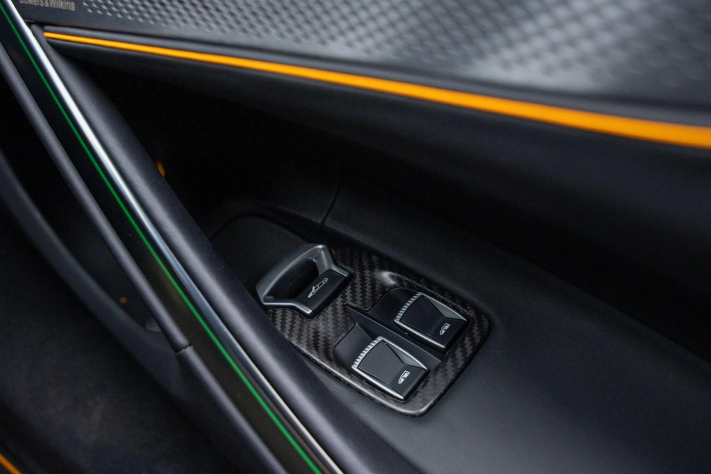 McLaren Artura V6 Phev Dct Silver #15
