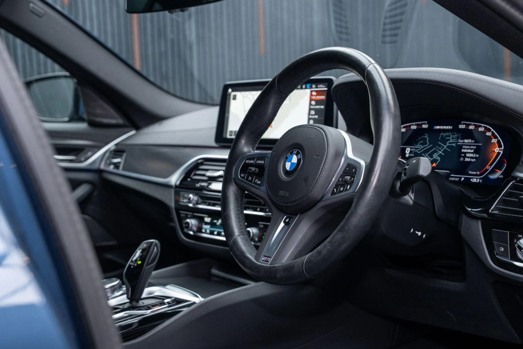 BMW 5 Series 520D M Sport Touring Grey #16