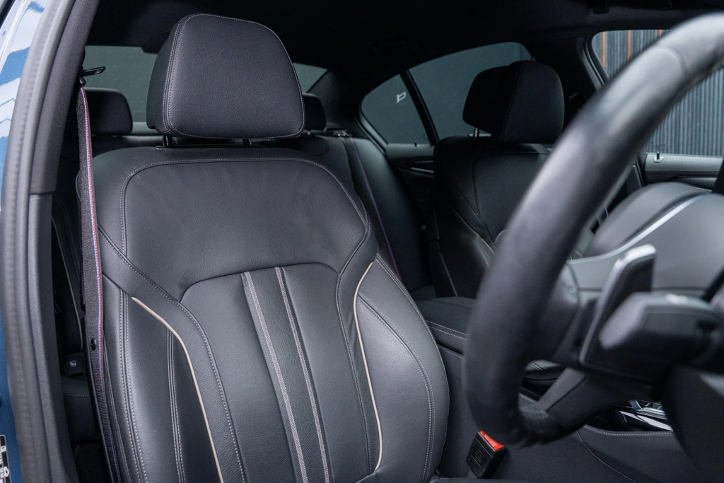 BMW 5 Series 520D M Sport Touring Grey #21