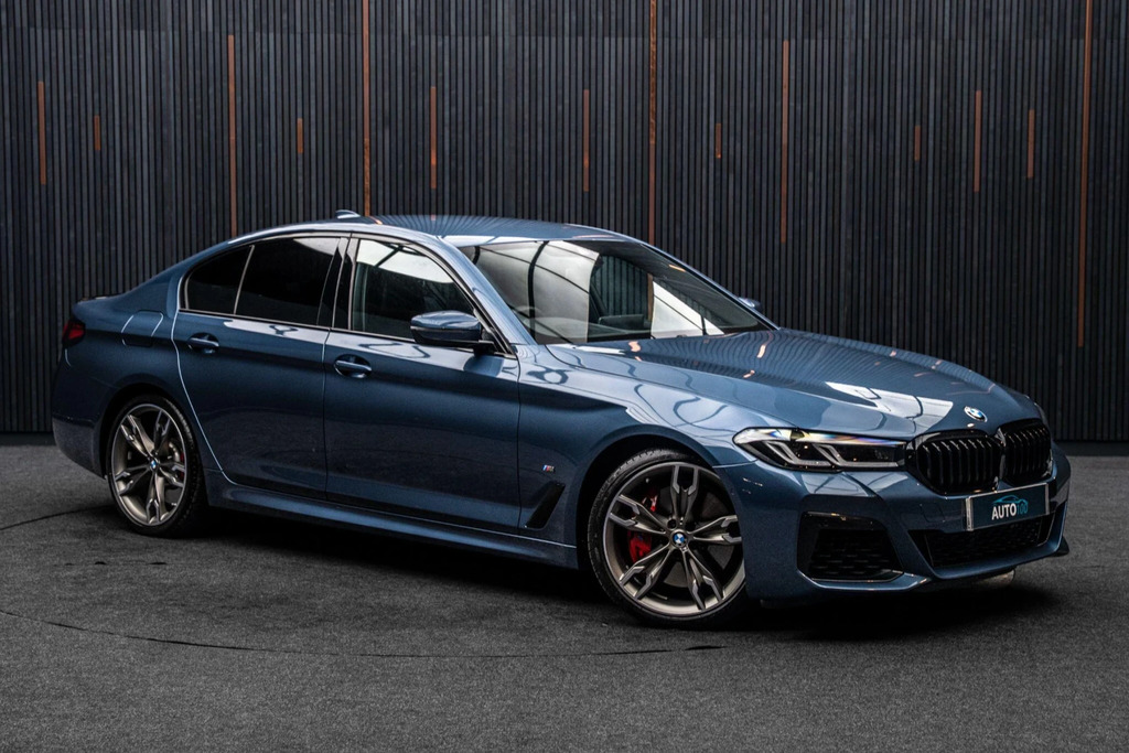 BMW 5 Series 520D M Sport Touring Grey #15