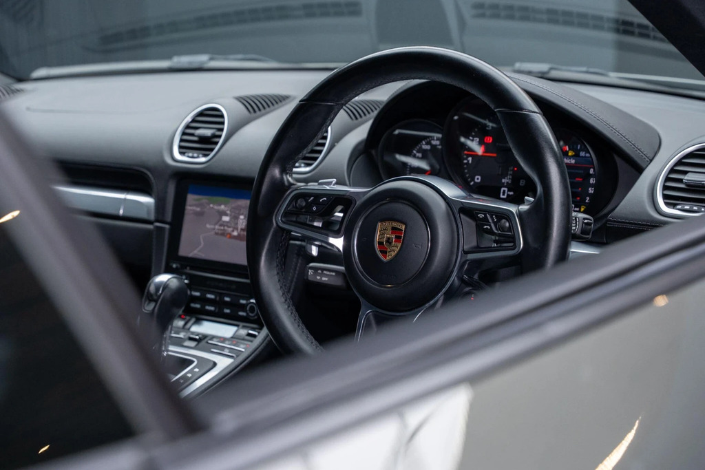 Porsche 718 Cayman Gt4 Pdk Euro 6 Black #29